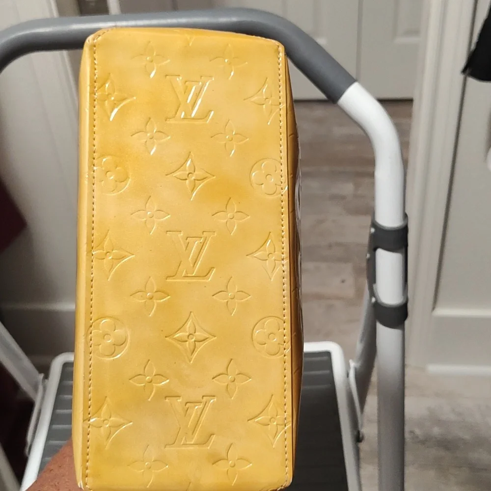 Louis Vuitton Yellow Patent Monogram Tote with Tan Handles - Picture 2 of 6